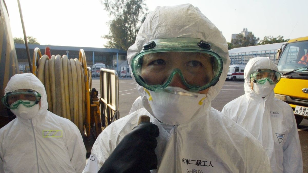 Epidemii zápalu plic v Číně šíří patogen stejného kmene jako SARS